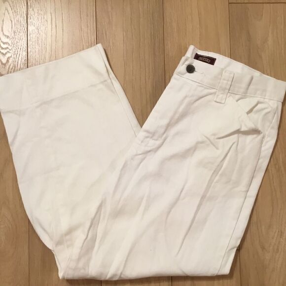 Lee Riders’ Casuals Women’s Size 6 Straight-Leg Cropped Jeans in White Denim - Picture 2 of 12